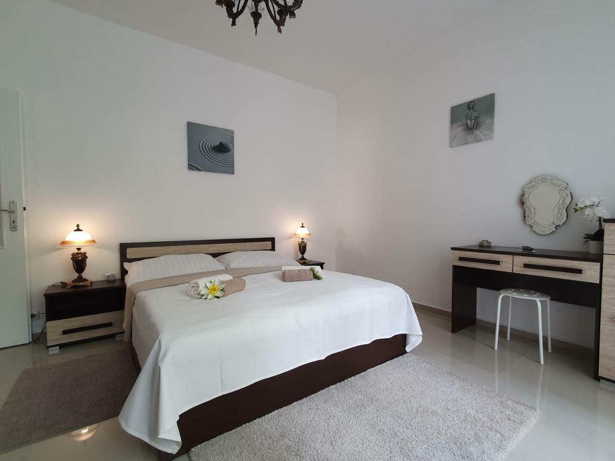 Madonna Apartments Karlowe Wary Zewnętrze zdjęcie