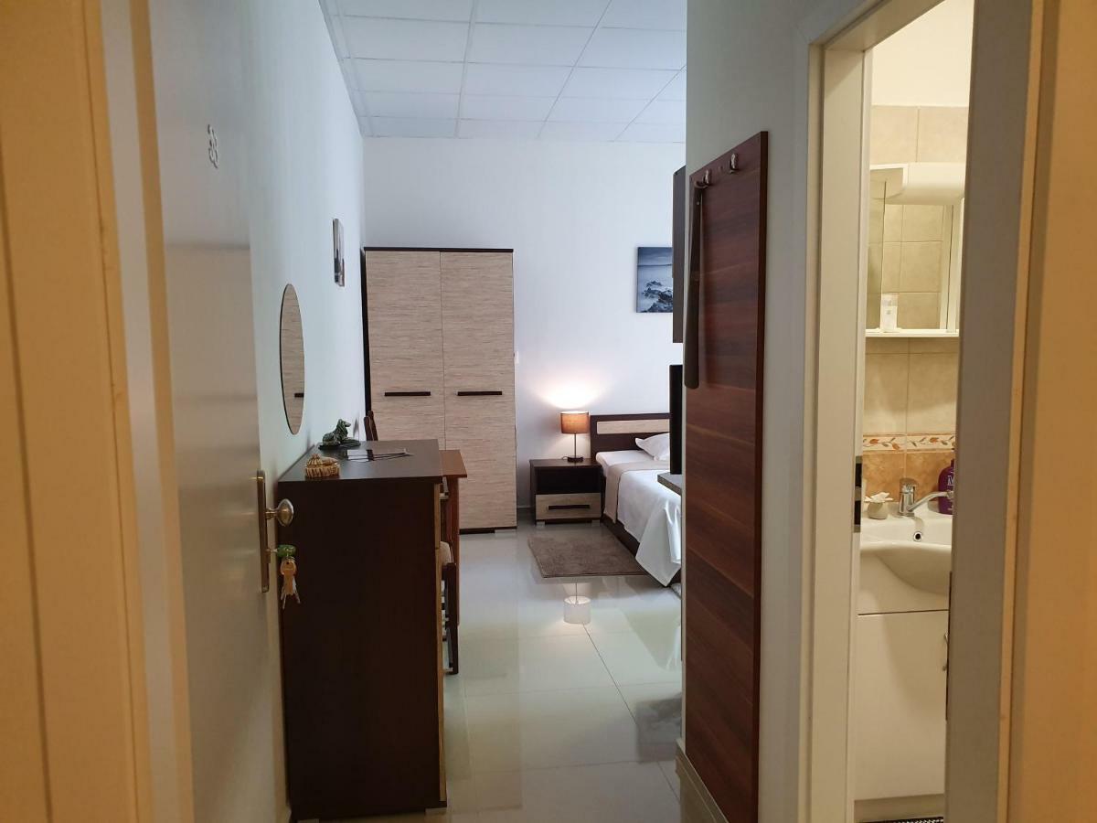 Madonna Apartments Karlowe Wary Zewnętrze zdjęcie