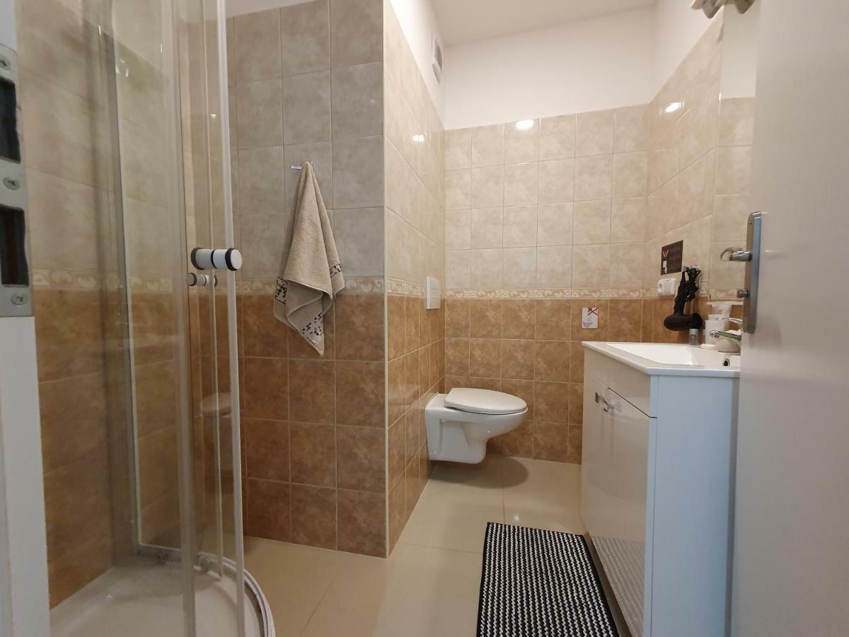 Madonna Apartments Karlowe Wary Zewnętrze zdjęcie